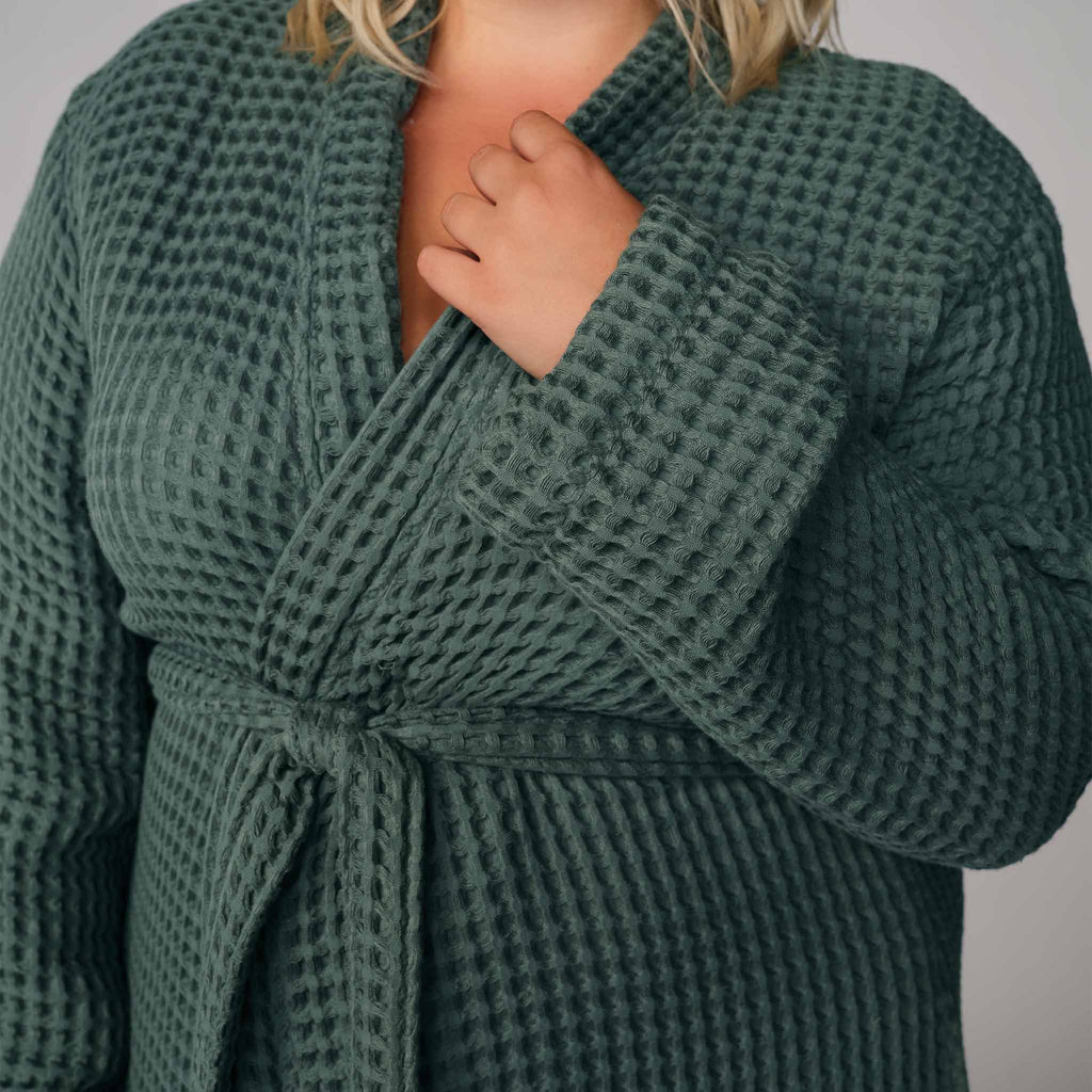 Dreamweave Waffle Robe M9