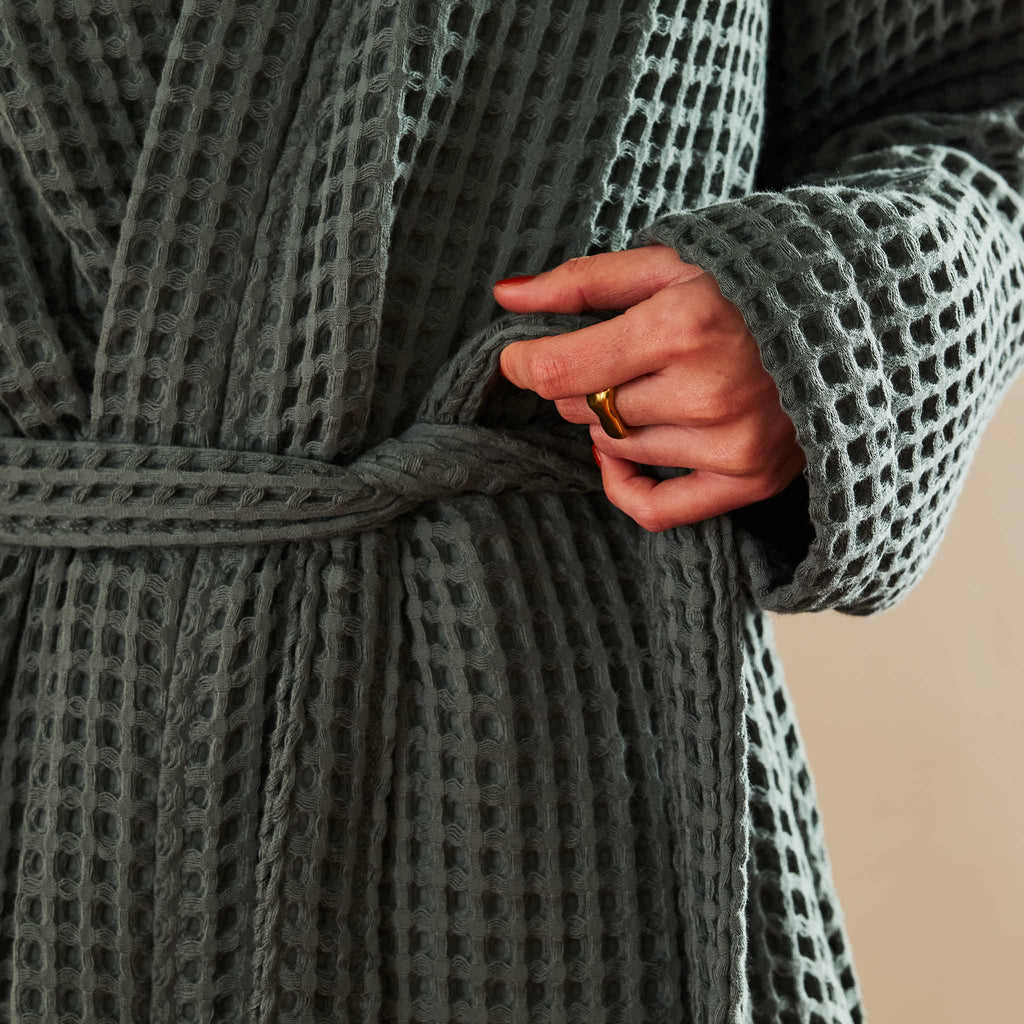 Dreamweave Waffle Robe M9