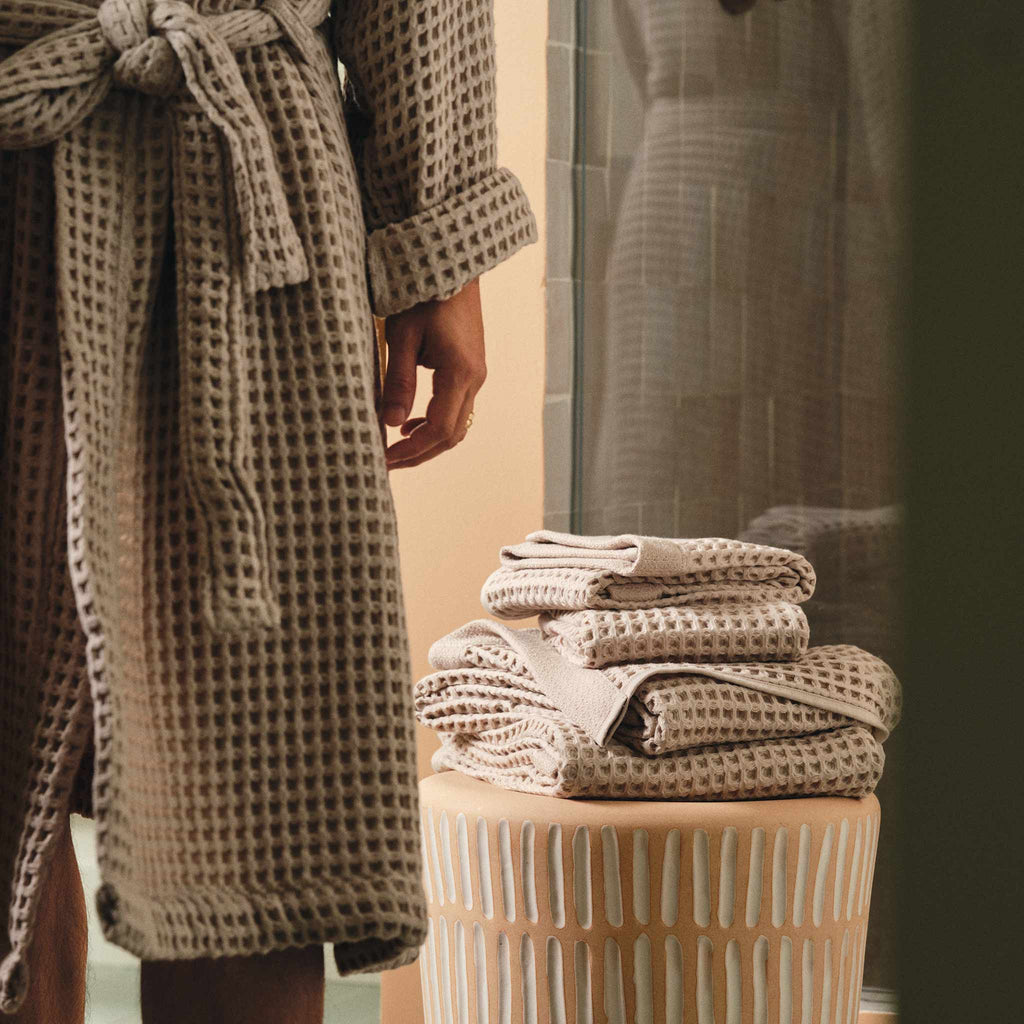 Dreamweave Waffle Robe M9