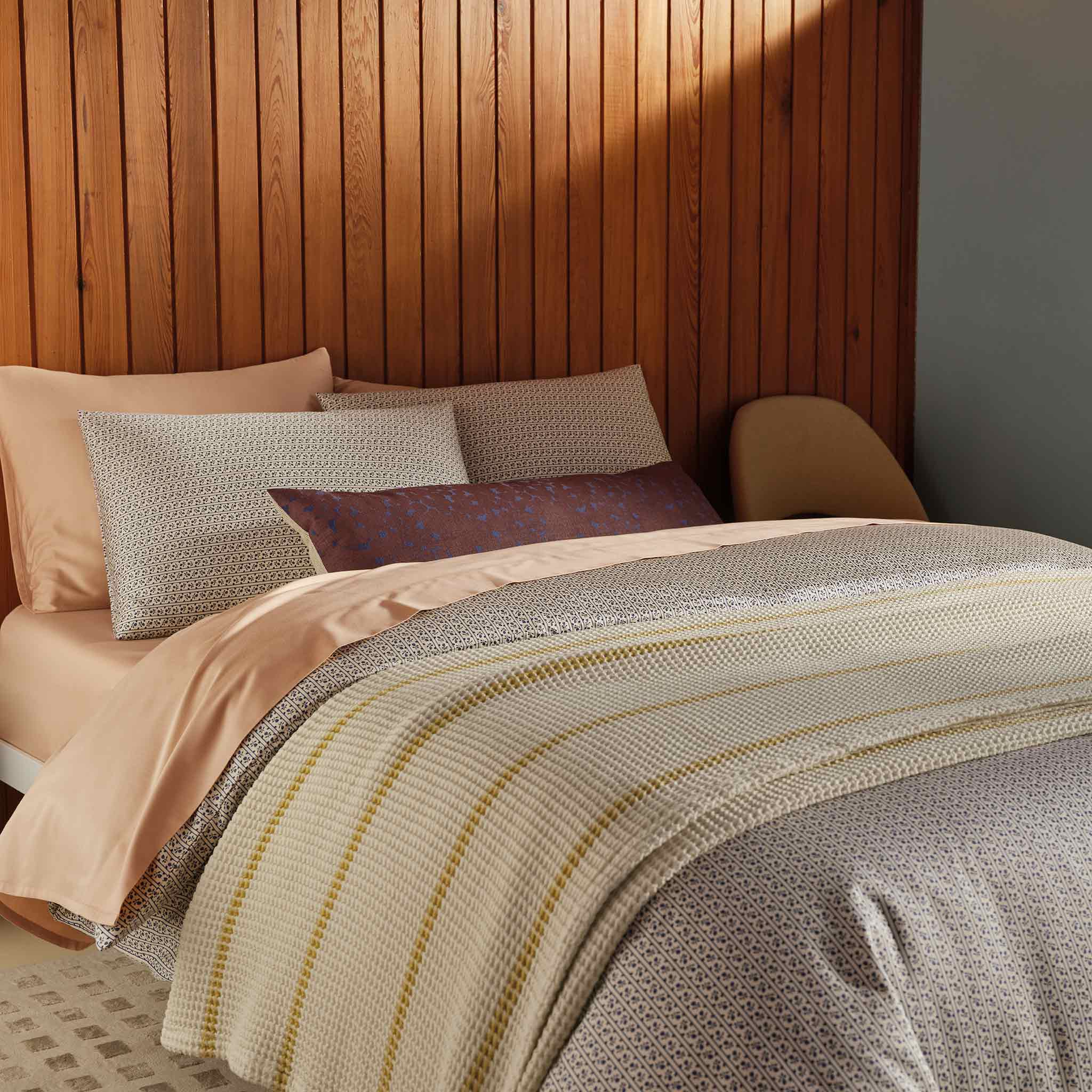 Dreamweave Waffle Bed Blanket W0