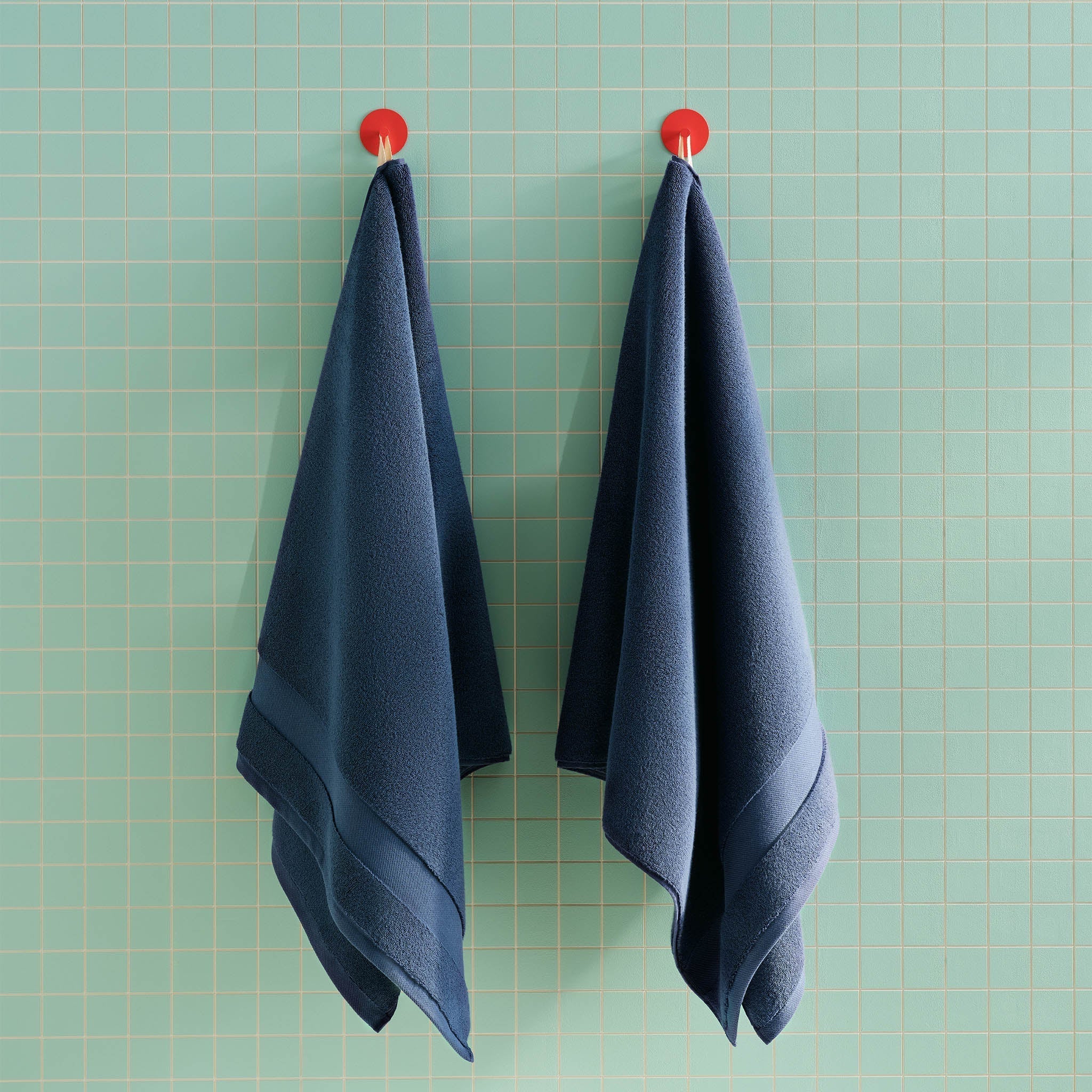 Super-Plush Set of 4 Bath Towel Bundle W6