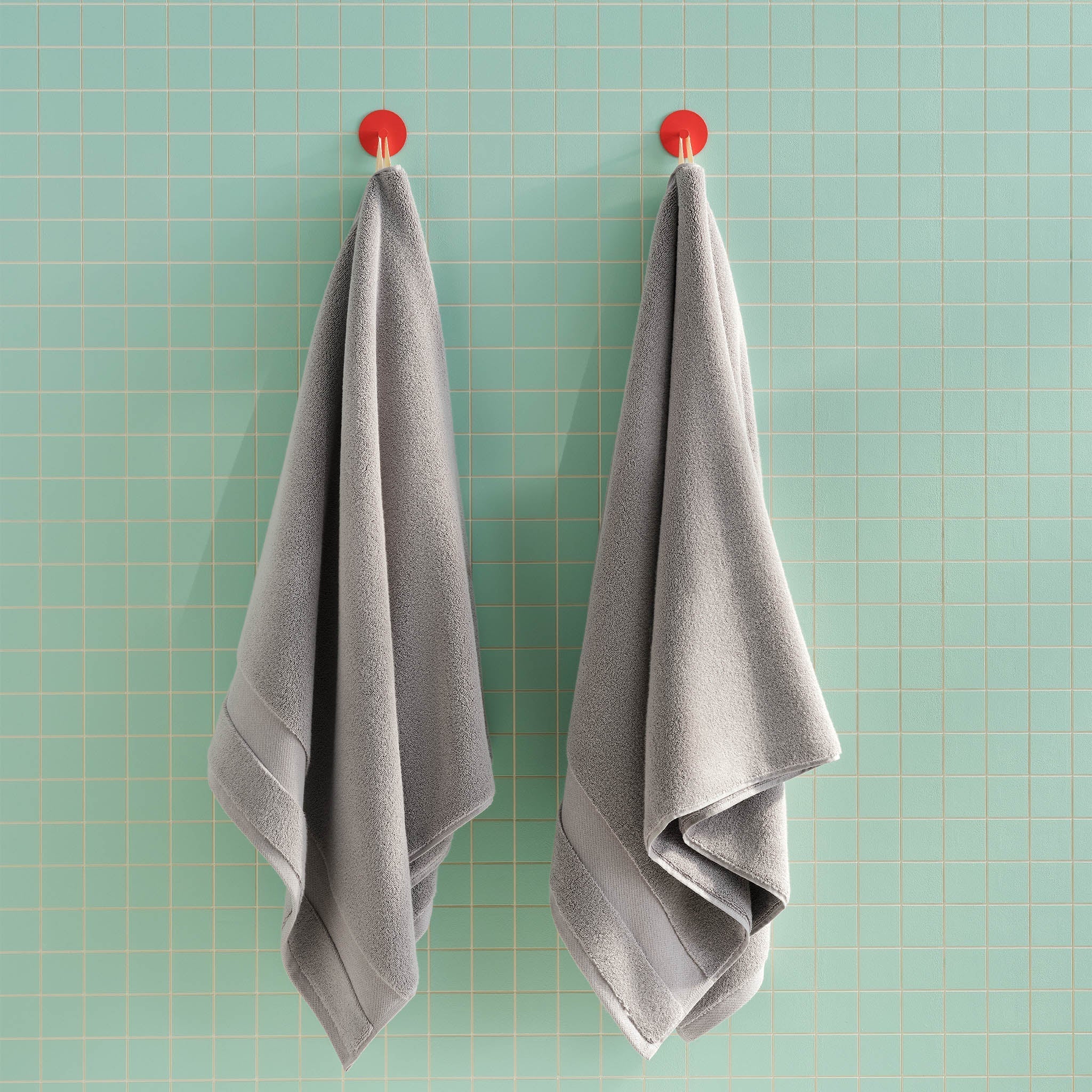 Super-Plush Set of 4 Bath Towel Bundle W9