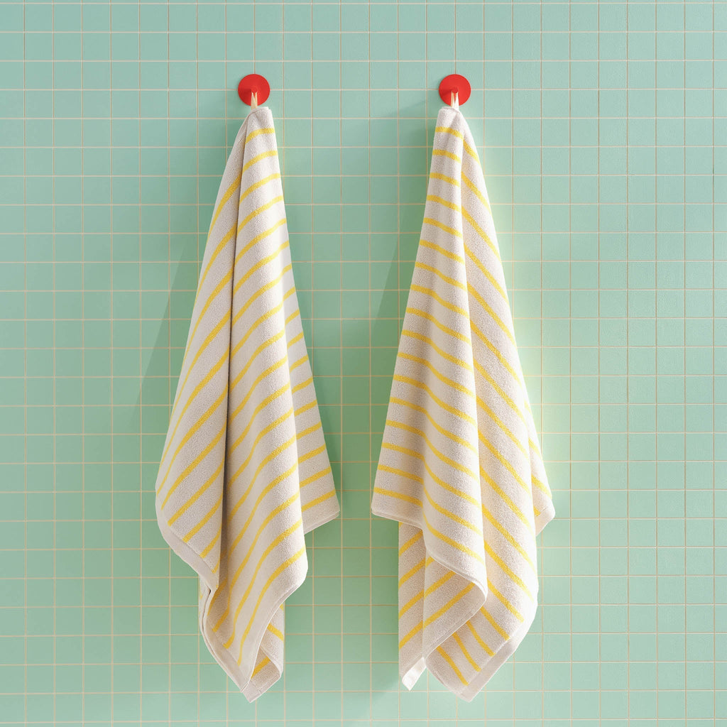 Super-Plush Set of 4 Bath Towel Bundle W6