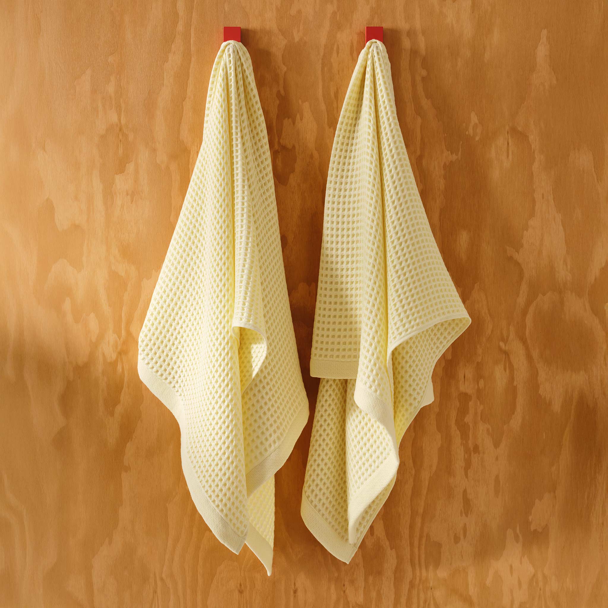 Dreamweave Waffle Bath Towels Set of 2 V8